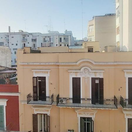 Mamo1 - Appartamento In Pieno Centro Citta Bari Ngoại thất bức ảnh