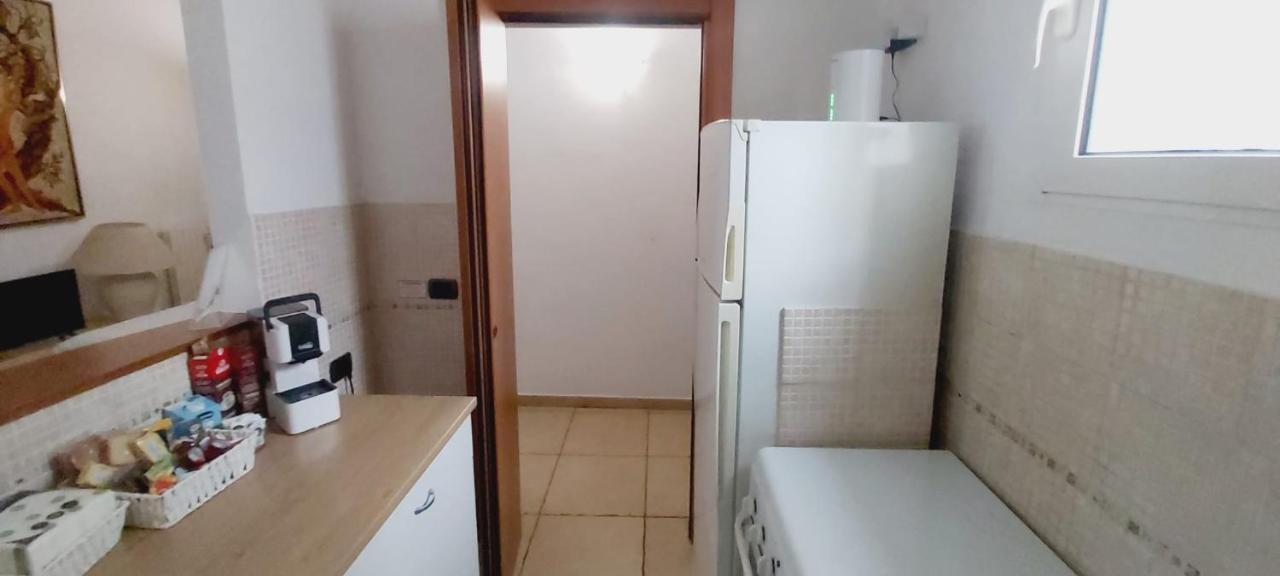 Mamo1 - Appartamento In Pieno Centro Citta Bari Ngoại thất bức ảnh