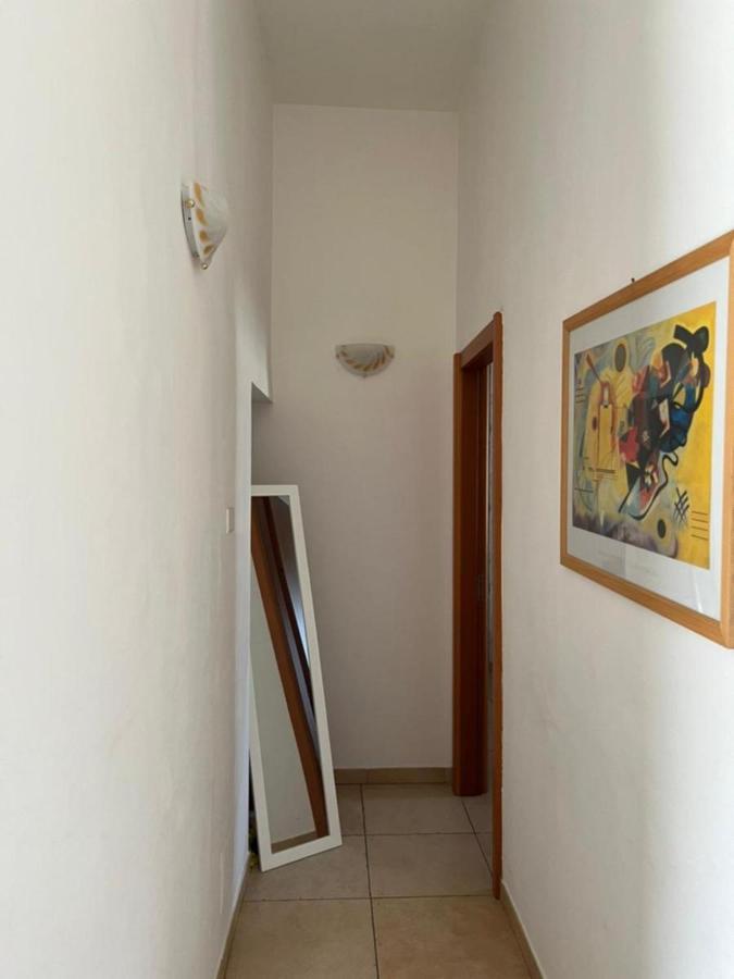 Mamo1 - Appartamento In Pieno Centro Citta Bari Ngoại thất bức ảnh