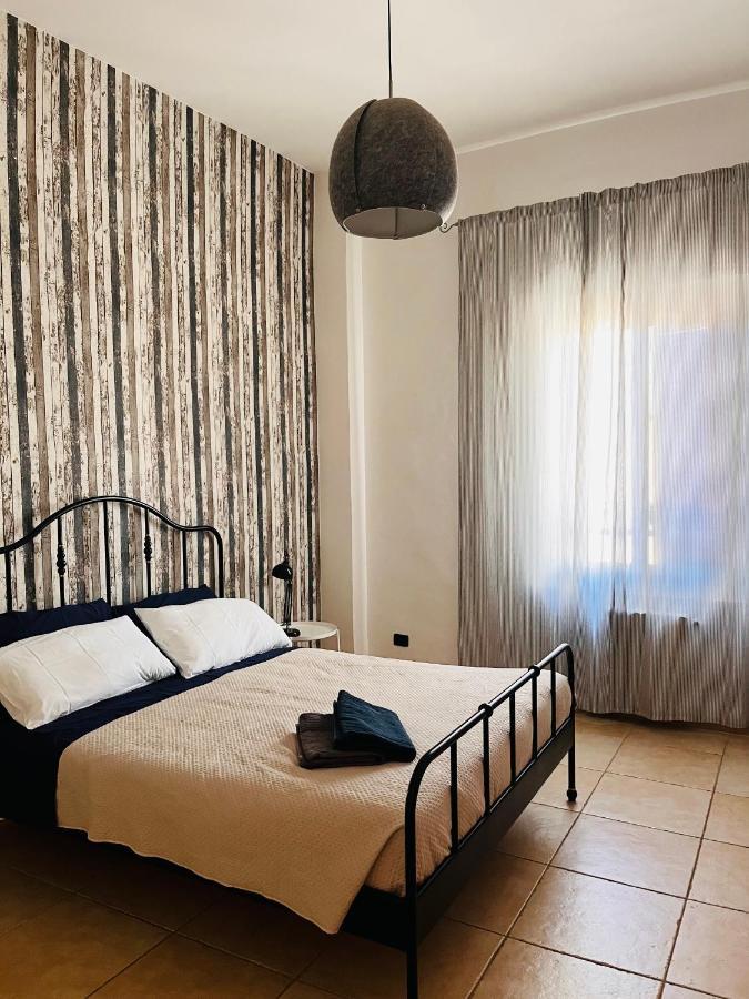 Mamo1 - Appartamento In Pieno Centro Citta Bari Ngoại thất bức ảnh