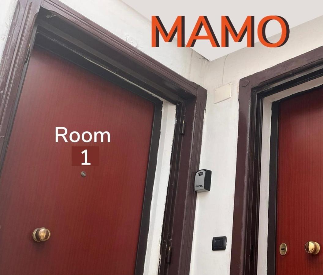 Mamo1 - Appartamento In Pieno Centro Citta Bari Ngoại thất bức ảnh